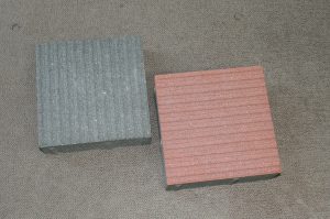 異なるスリットを入れたブロック「セーヌ200」