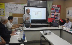 活動を続ける垣見さんの講演