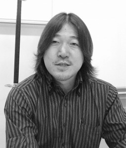 柔和な物腰が印象的な鈴木社長