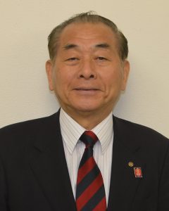 父の背中が原点と話す佐々木社長