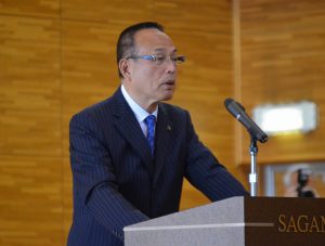 訓示を述べる加山市長