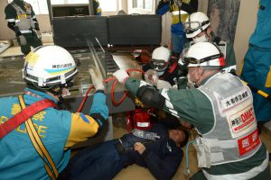 およそ50人が参加した訓練