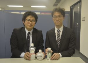 さまざまな形を展開する“ボトル”広告