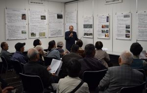 日頃の研究成果を発表する出展社