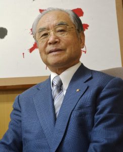 職業教育に励む井上さん