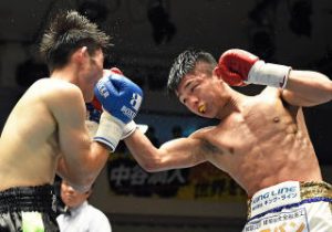 激しい攻防を繰り広げた決勝戦（右が中谷選手）=M・Ｔジム提供