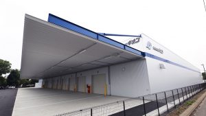 ９月２５日から稼働を開始した新倉庫「群馬ステーション」＝群馬県太田市