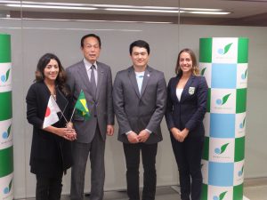 加山市長（左から2人目）とＢＯＣ幹部