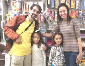 旅行を兼ねて来店したコレイアさん一家