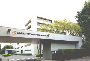 先月開設した研究研修施設＝大和市中央林間