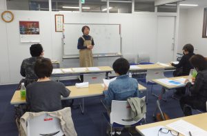 現役の介護職員が講師を務めた講座