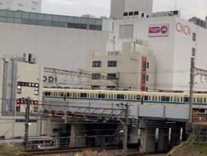 小田急線町田―相模大野駅間の「横浜線跨線橋」