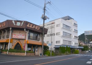 下落率ワースト５位の「与瀬本町」＝本紙撮影